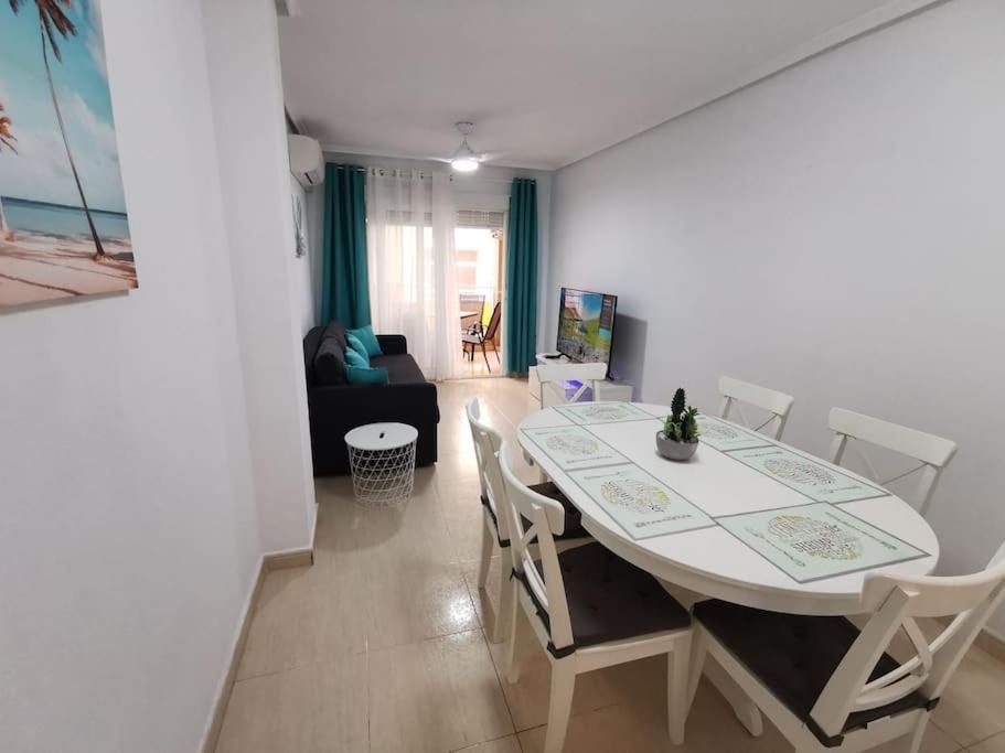 Apartamento Playa Cura Torrevieja Exterior foto